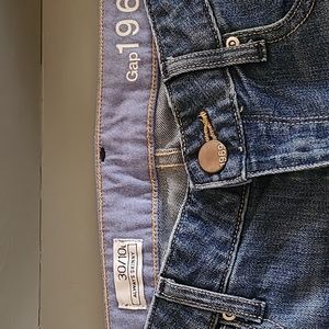 Gap 1969 Jean's 30/10L Always Skinny Lightly Distressed 5 Pocket Jeans Women